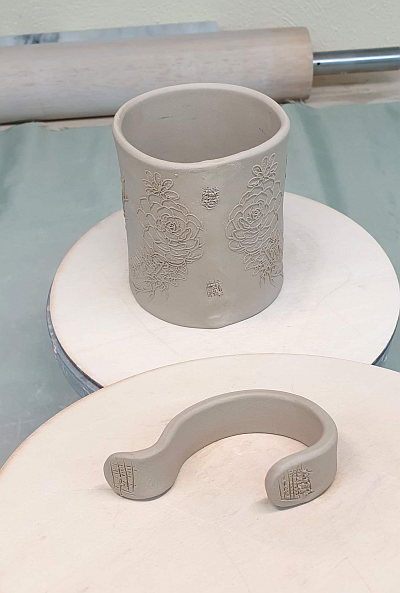 Bild "Reliefschablonen Keramik:Tassen-tut-28-400.png"